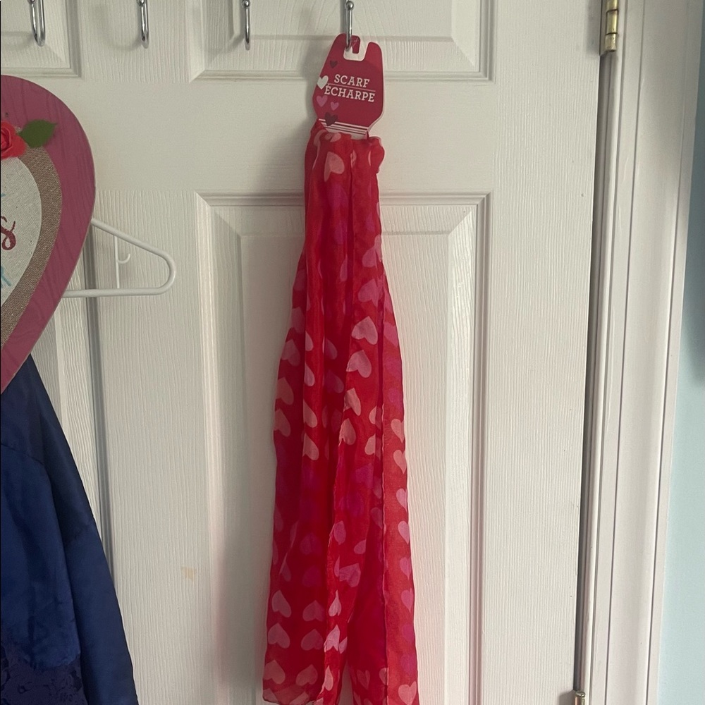 Women’s scarf